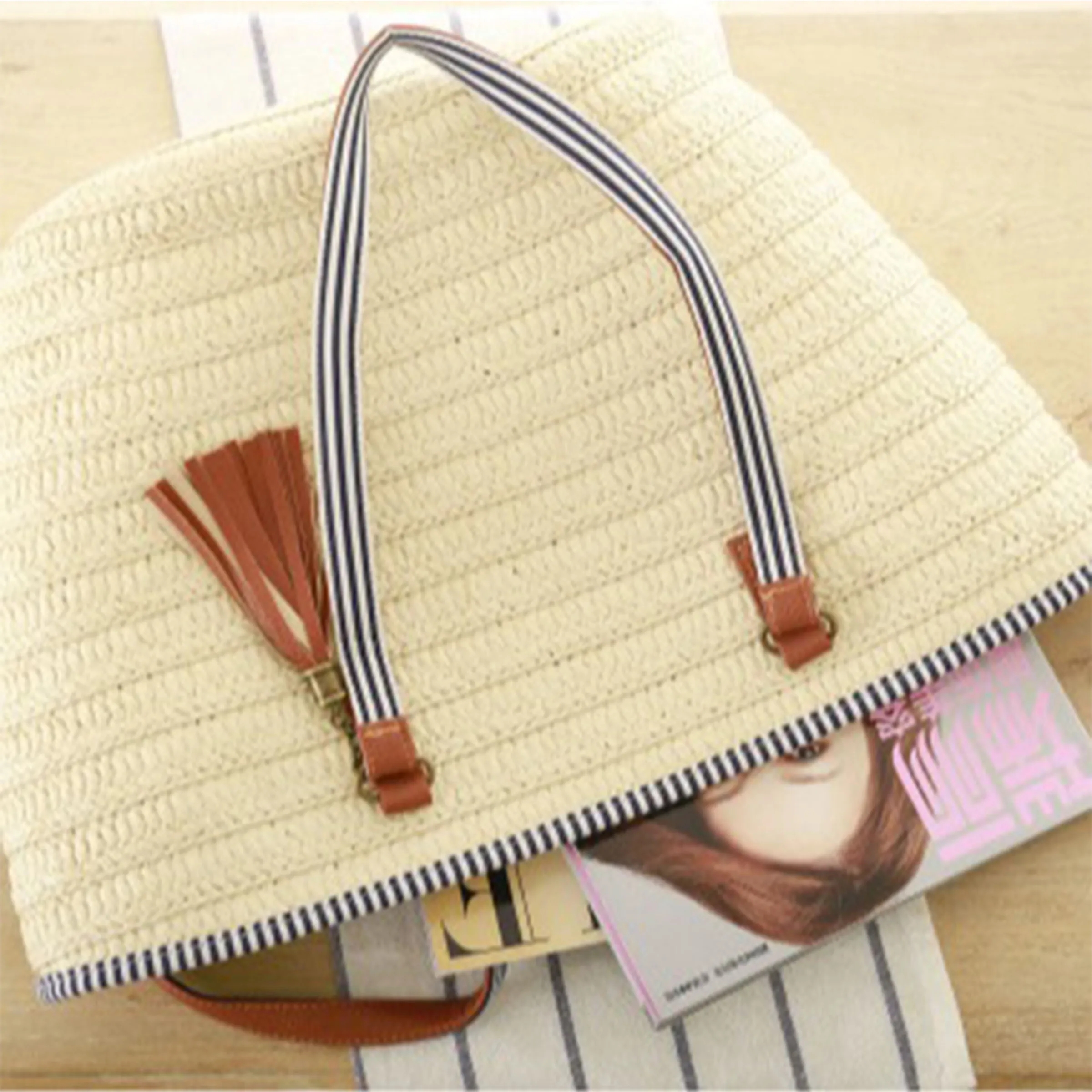 Elegant Paper Rope Tote Bag with Leather Handles 4