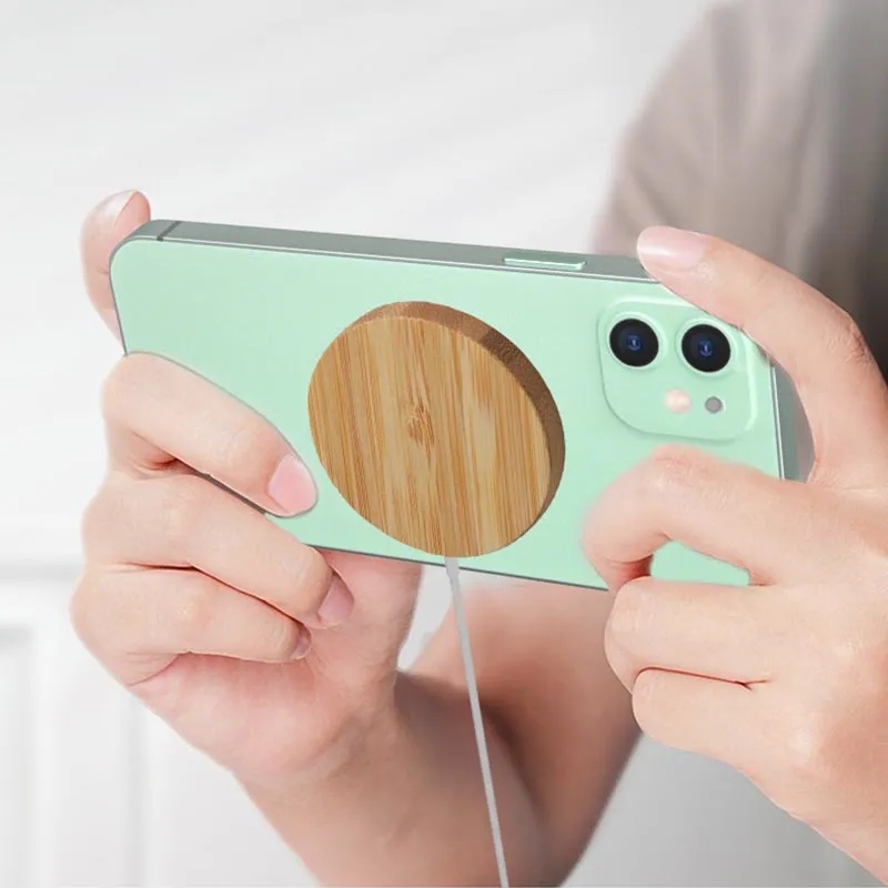 Bamboo Wireless Magnetic Charger 3