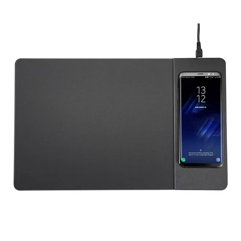 Mouse Pad Wireless Charger 3