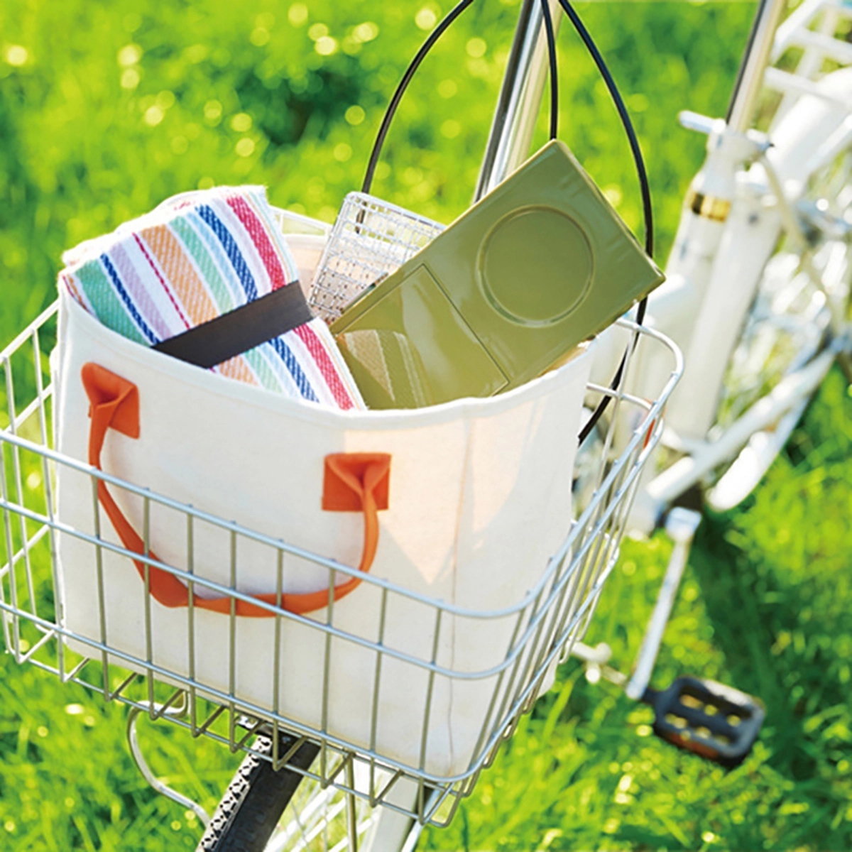 Portable Mini Picnic Desk 8