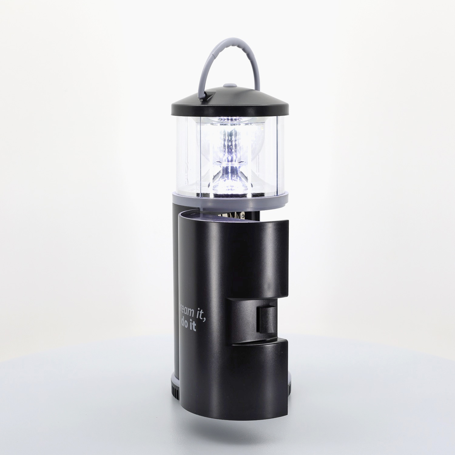 Lantern with Tool Set 84