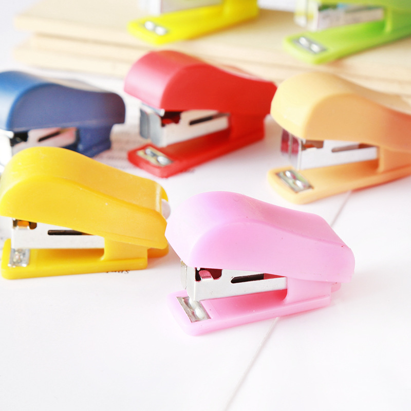 Portable Mini Stapler 1
