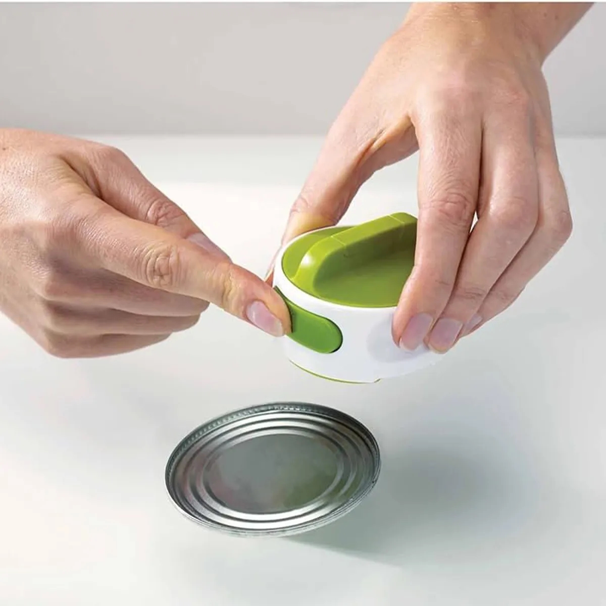 Compact Can Opener 2