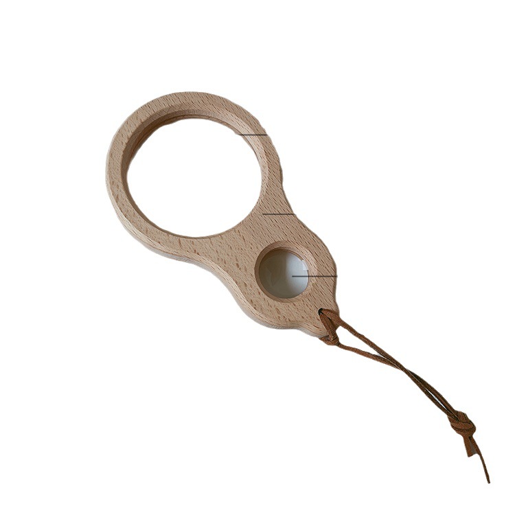 Wooden magnifying glass 1