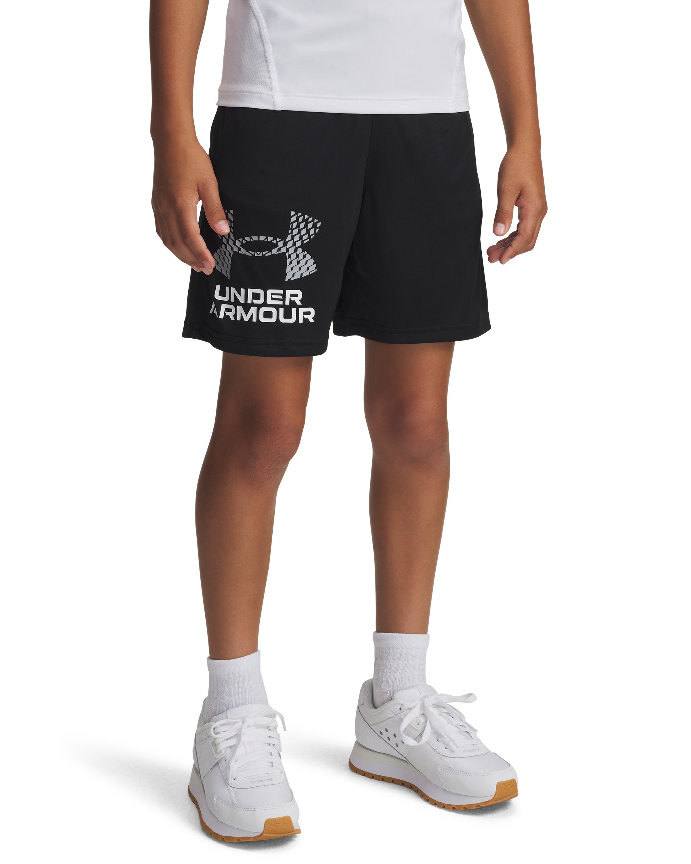 UA Tech Logo Boys' Shorts 11
