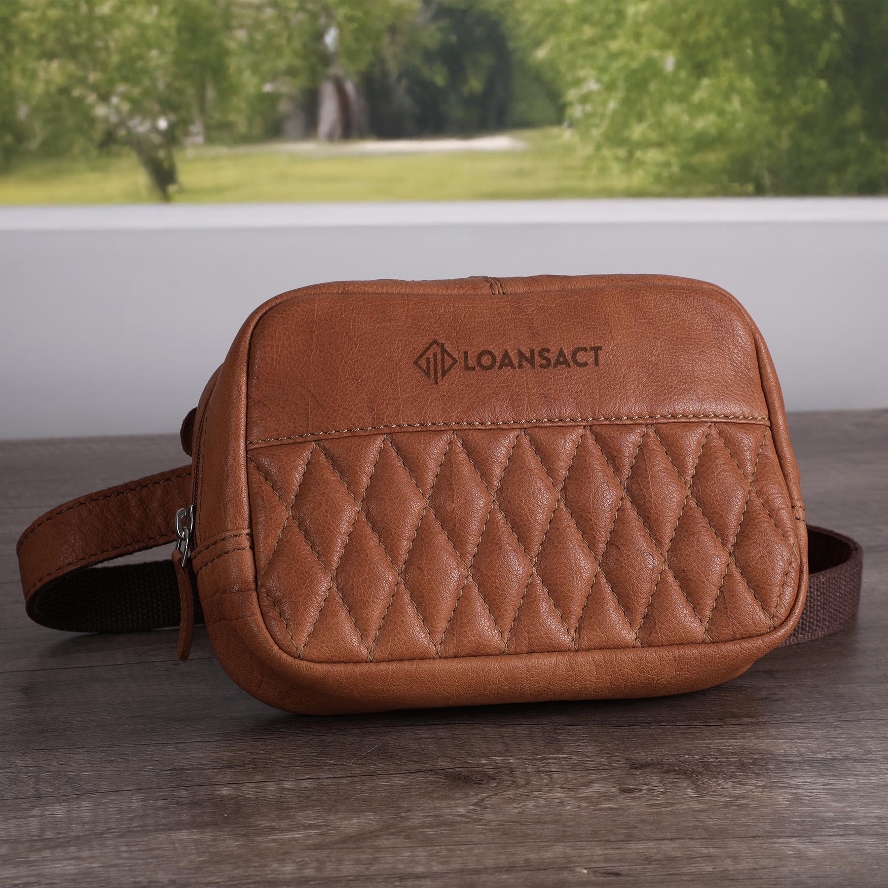 Brea Canyon Leather Cross Body Bag 10