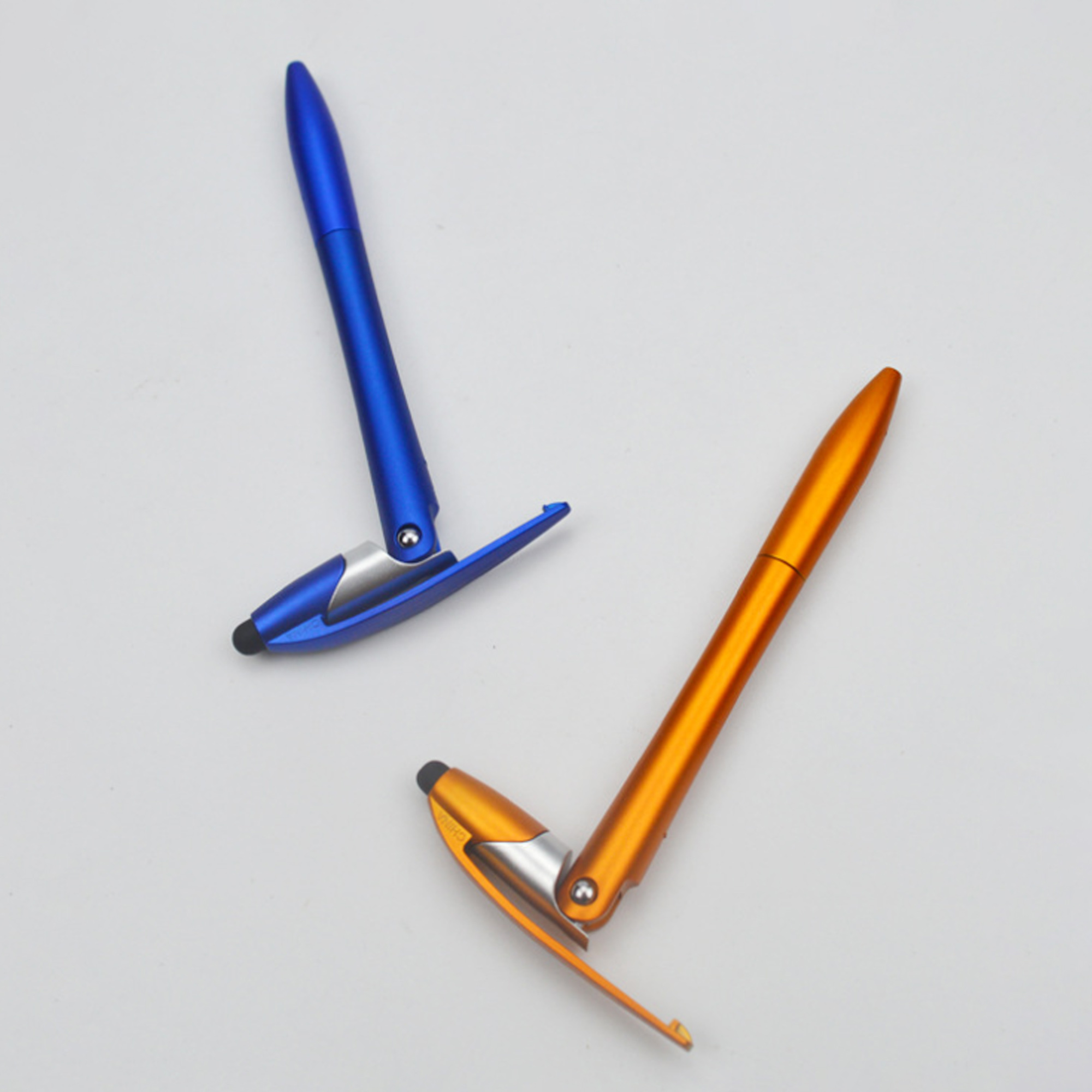 2-in-1 Stylus Pen and Phone Stand 3