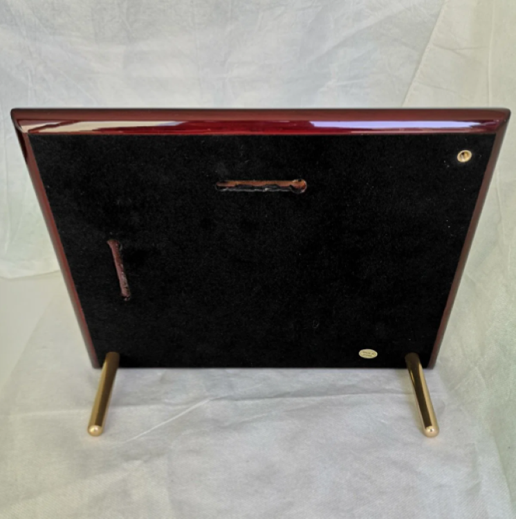 Floating Rosewood Piano Finish Plaque 1