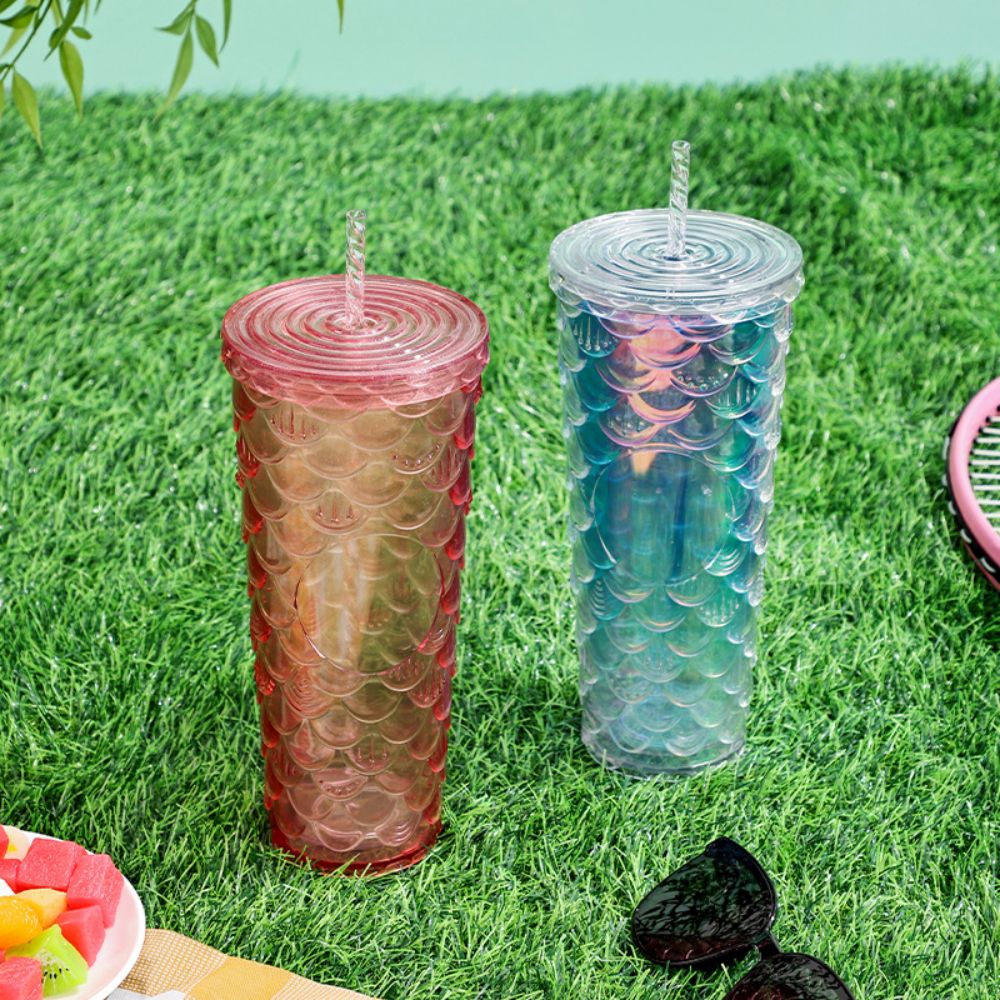 Creative Fish Scale Double-Wall Straw Cup 1