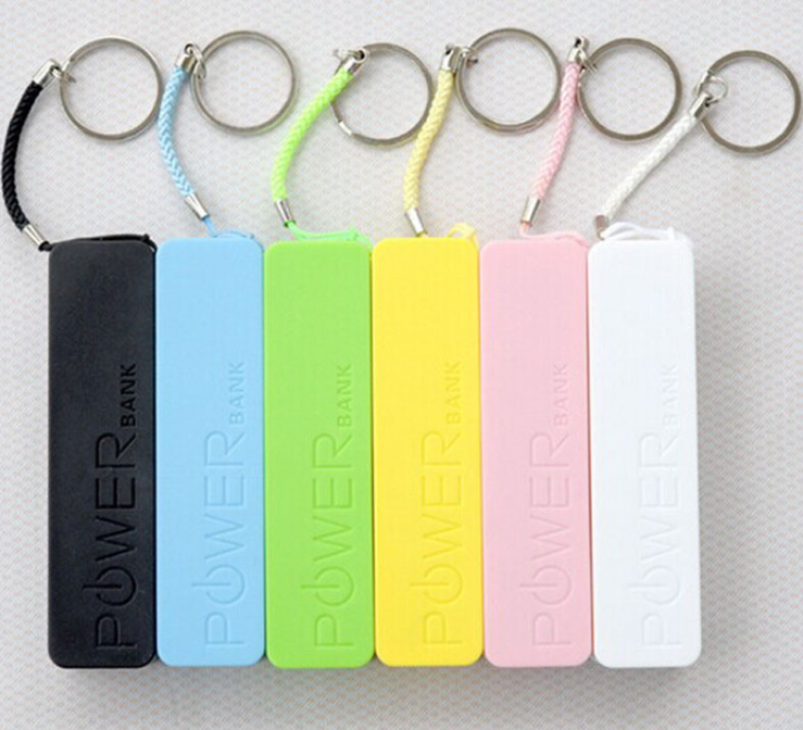 Portable 2600 mAh Power Bank with Keychain 3
