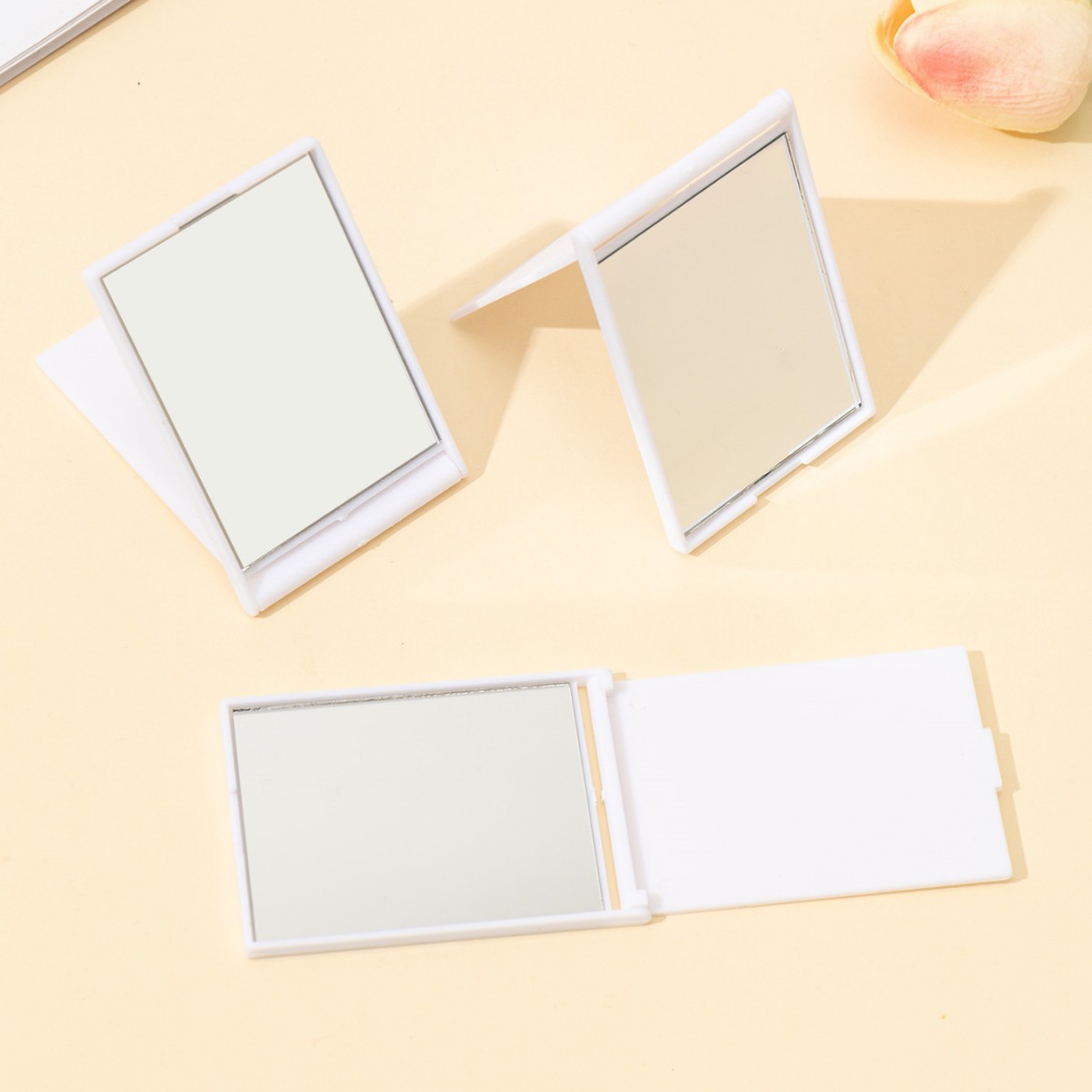 Small Makeup Folding Rectangle Compact Mirror 1