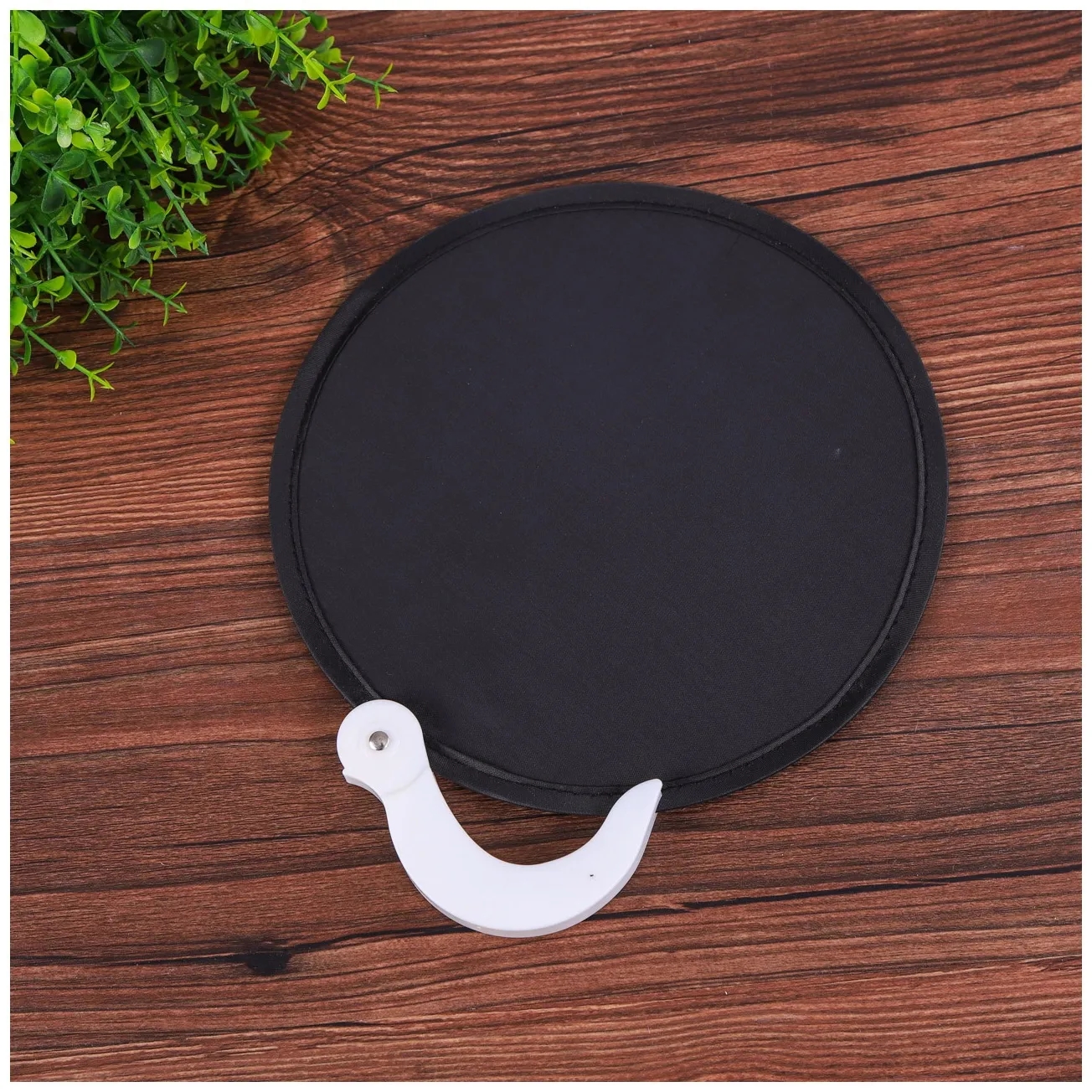 Folding Polyester Fan 3