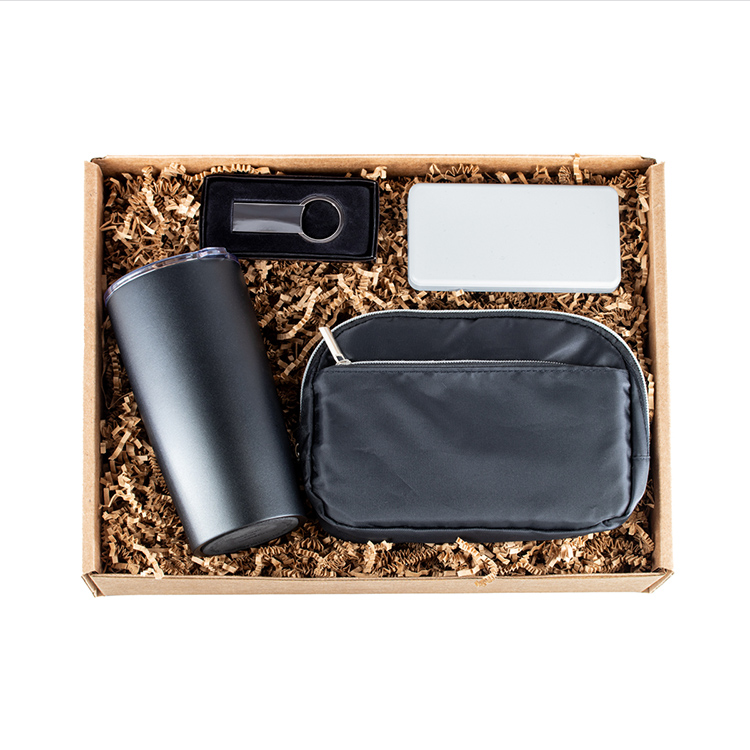 "EVERYDAY ESSENTIALS KIT" Gift Set 1
