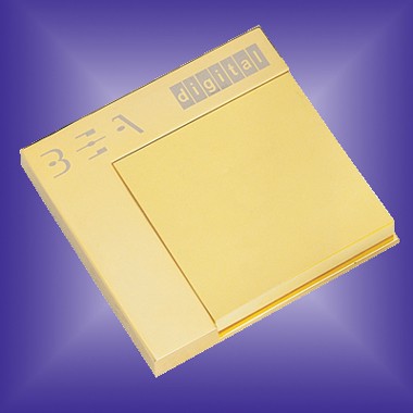 GOLD PLATED POST-IT MEMO HOLDER 2