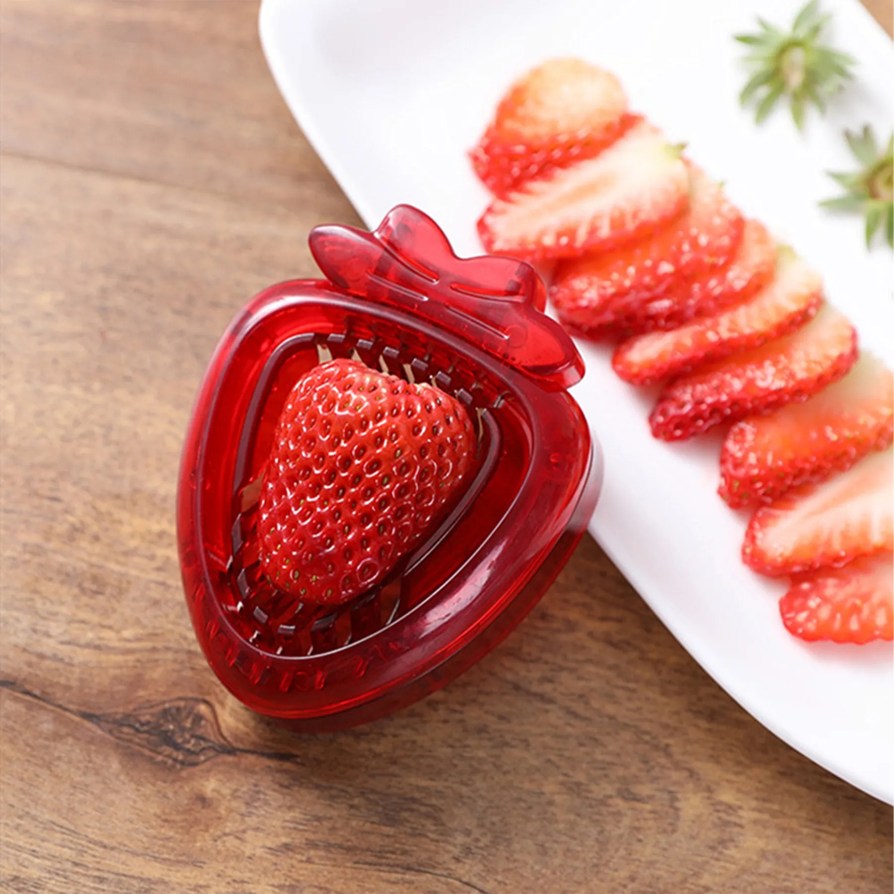 Plastic Strawberry Slicer 2