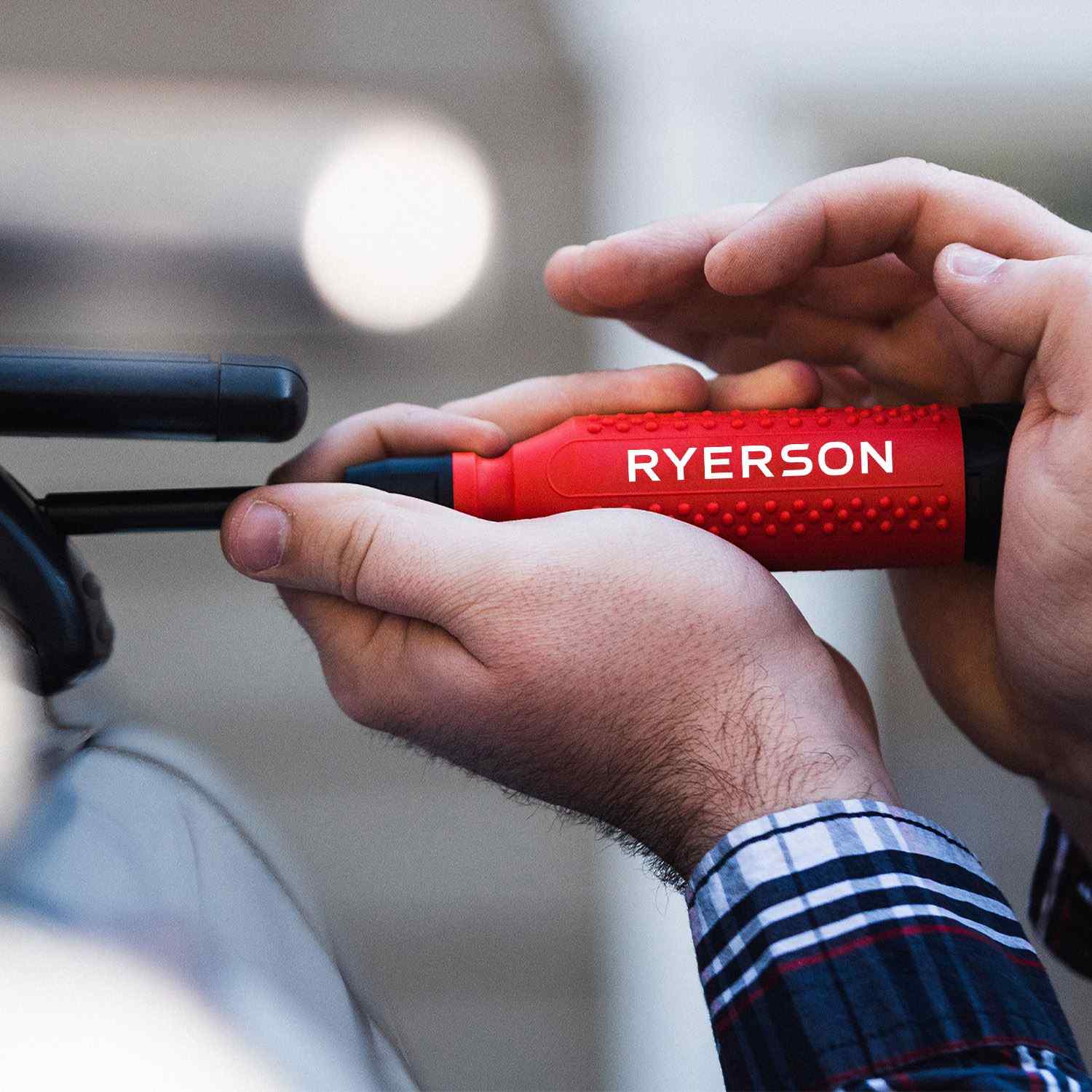 15-In-1 Multi Bit Screwdriver 43