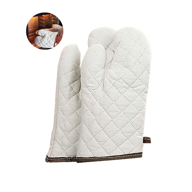 Heat-Resistant Baking Gloves 1