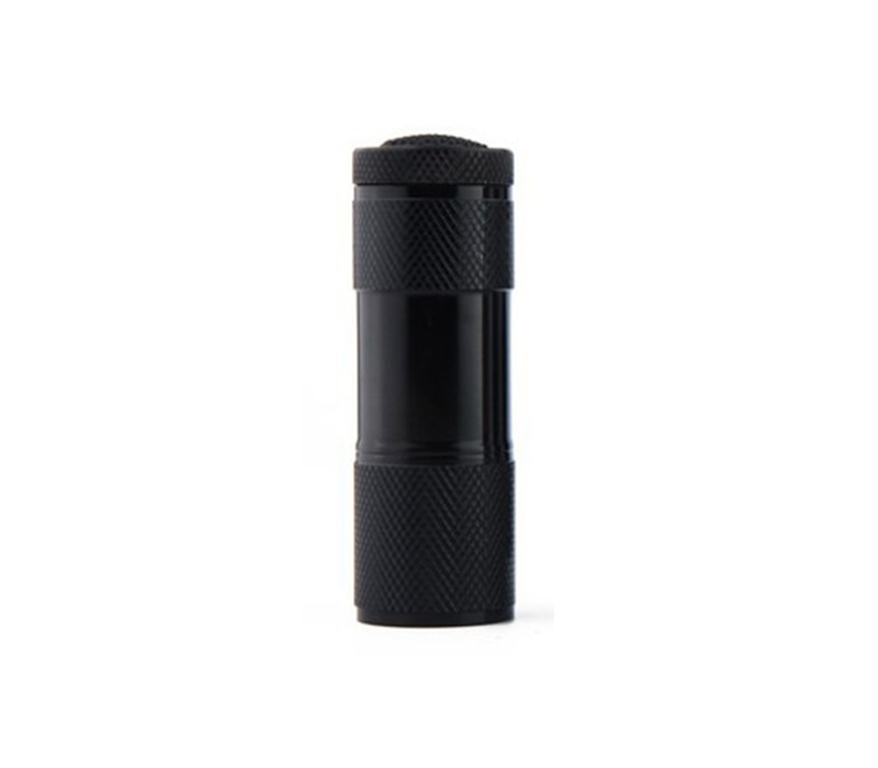 Aluminum 9-LED Flashlight 2
