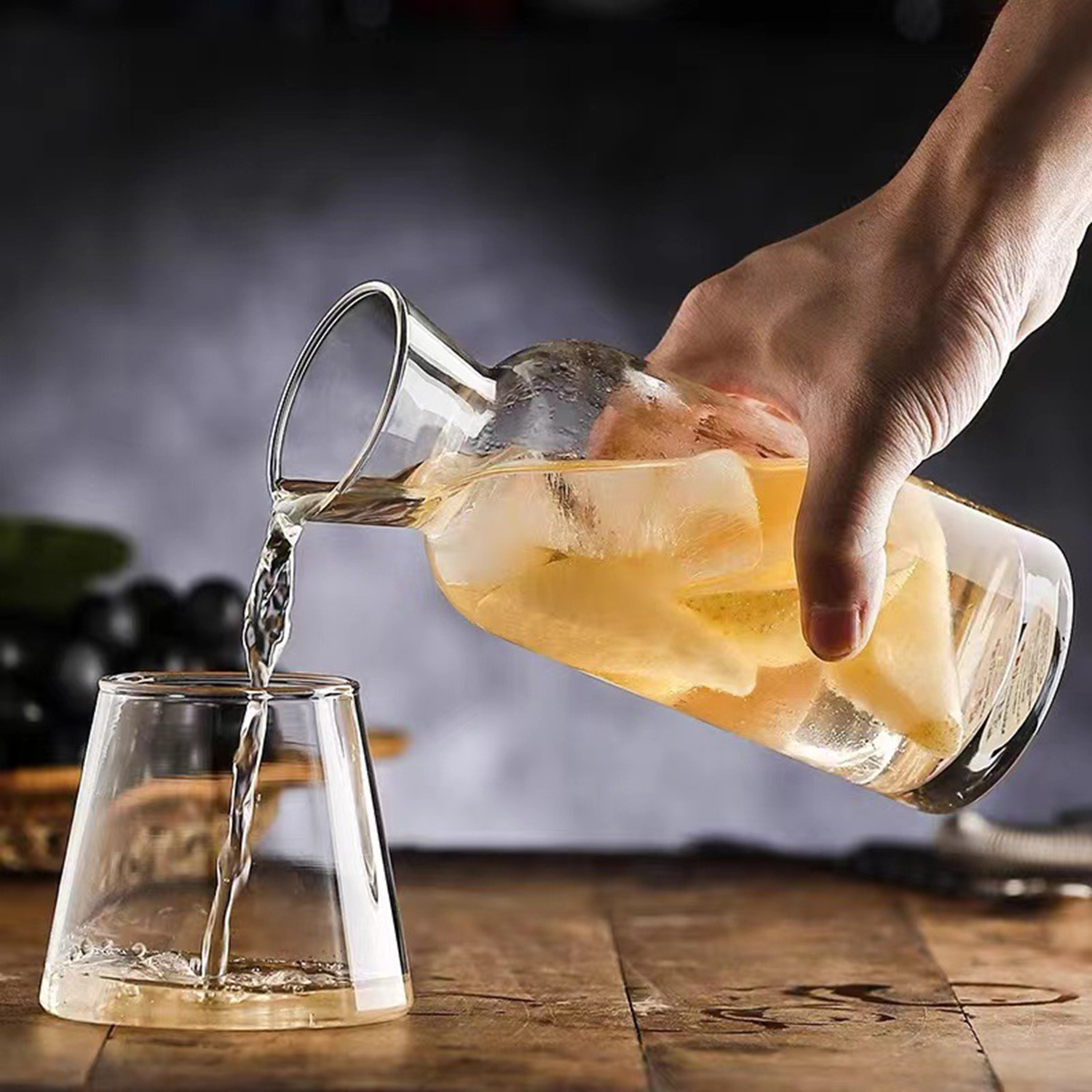 17Oz Glass Beverage Bottle 4