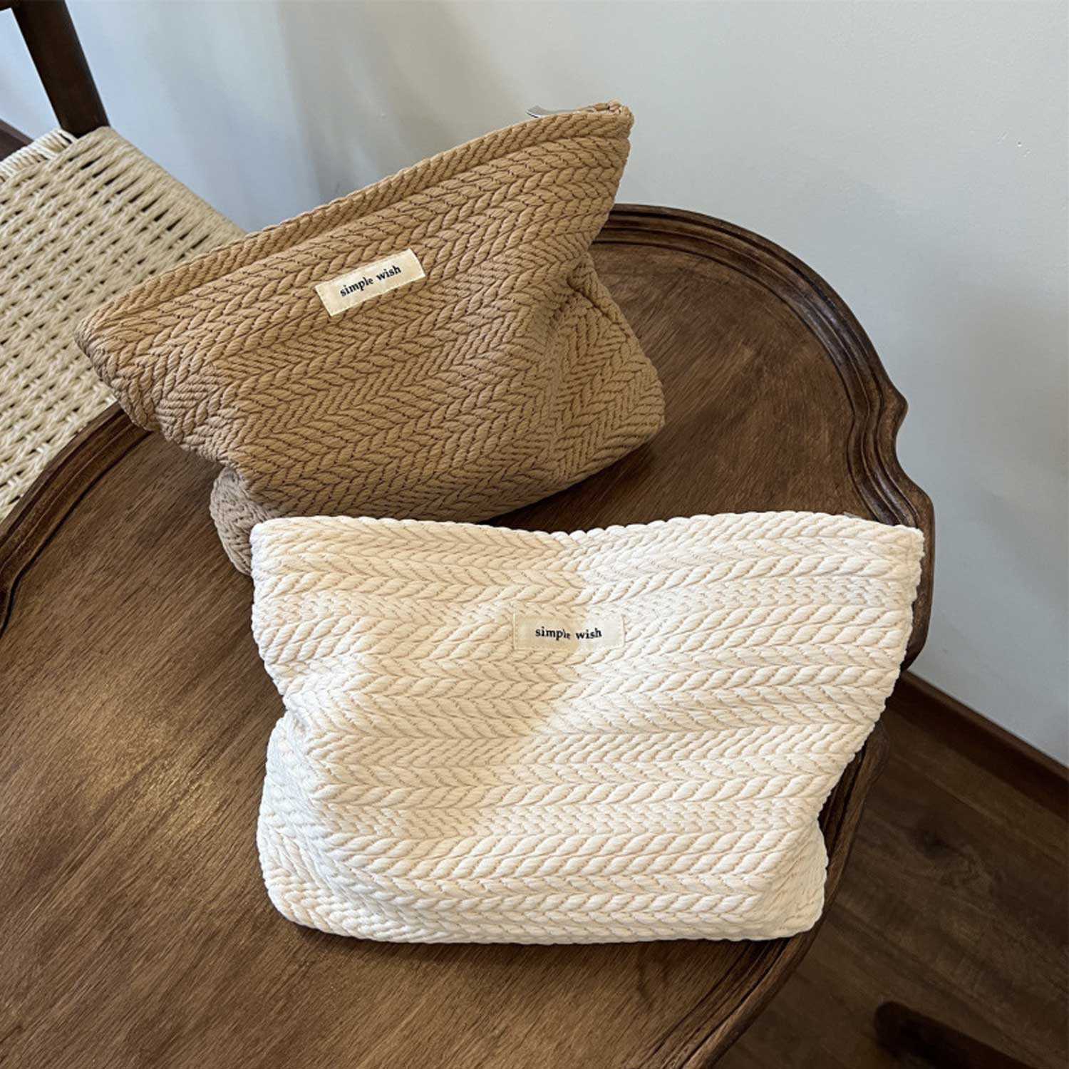 Plaid Woven Makeup Bag - Neutral Grain Pattern Cosmetic Case 1