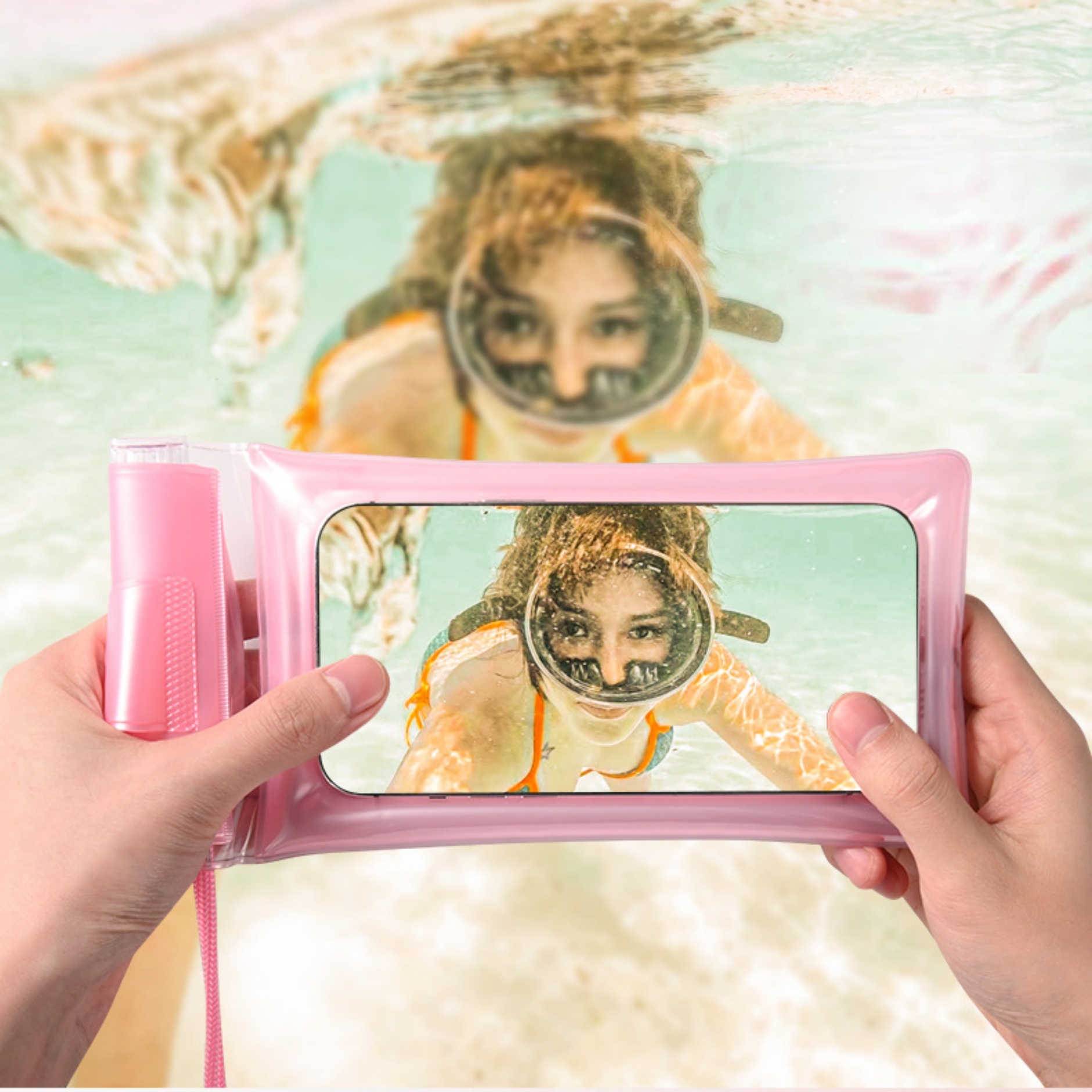 Waterproof Floating Phone Pouch Beach Bag 1