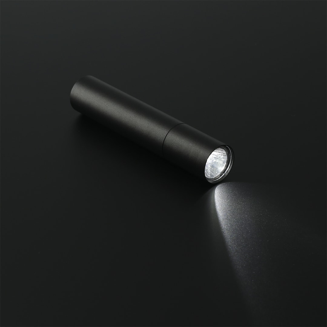 Rechargeable 1200mah Flashlight 4