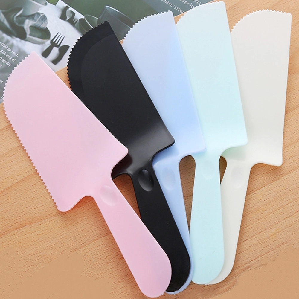 Disposable Bakery Cake Cutter 5