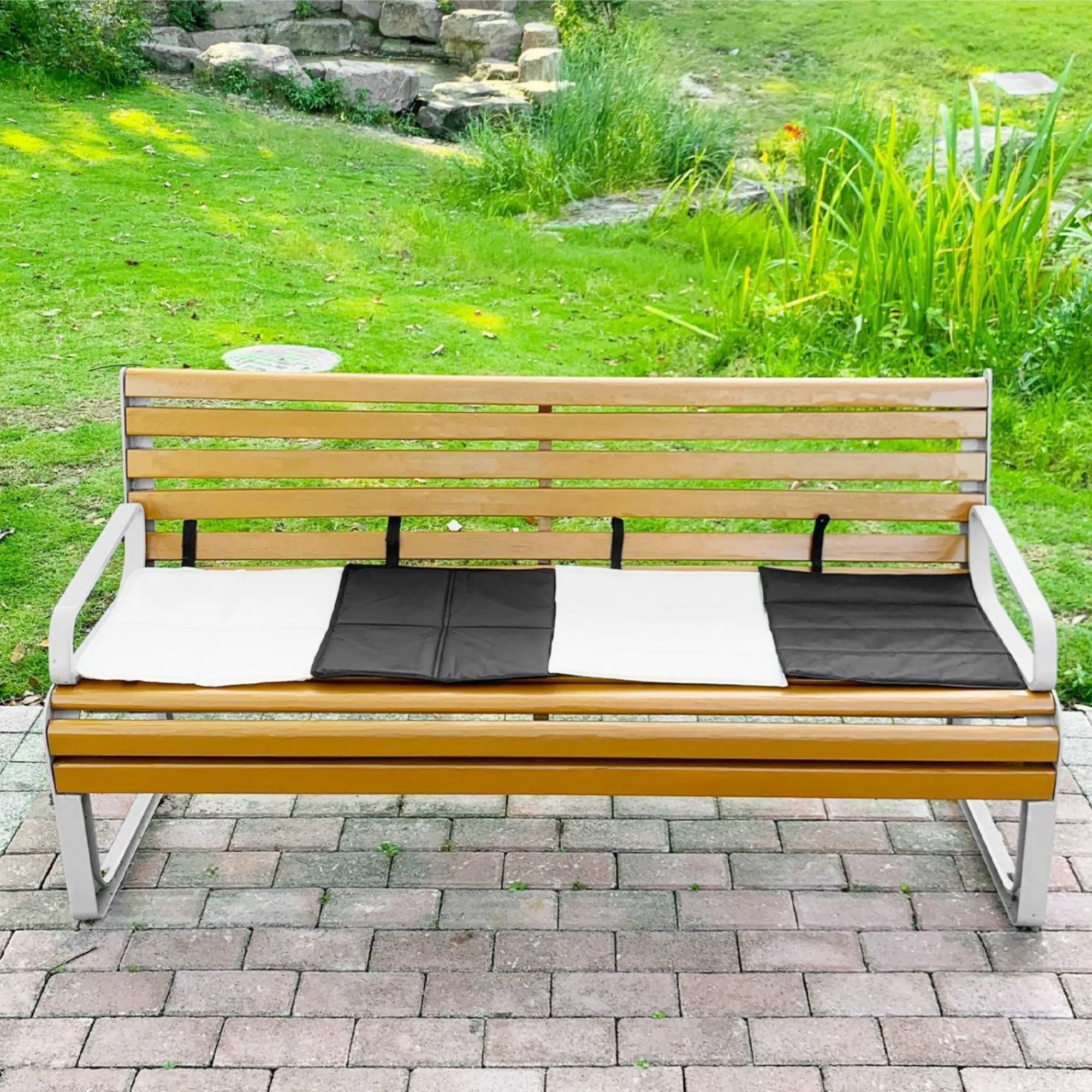 Waterproof Camping Sit Pad Stadium Cushion for Outdoor 4
