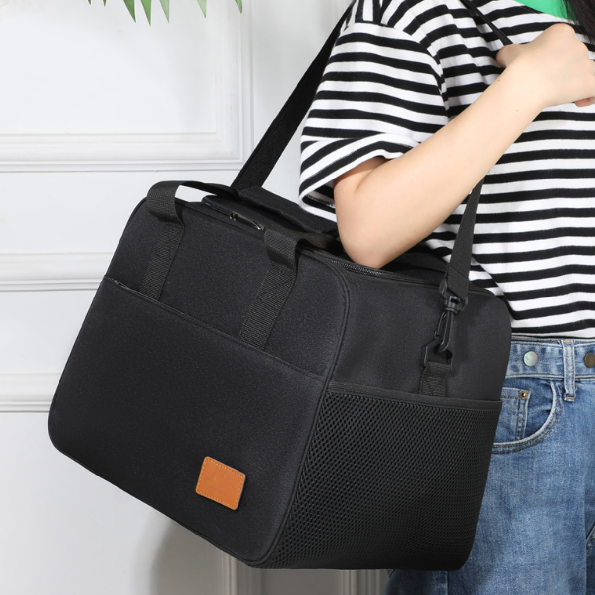 Insulated Picnic Lunch Cooler Tote Bag with Shoulder Strap 6