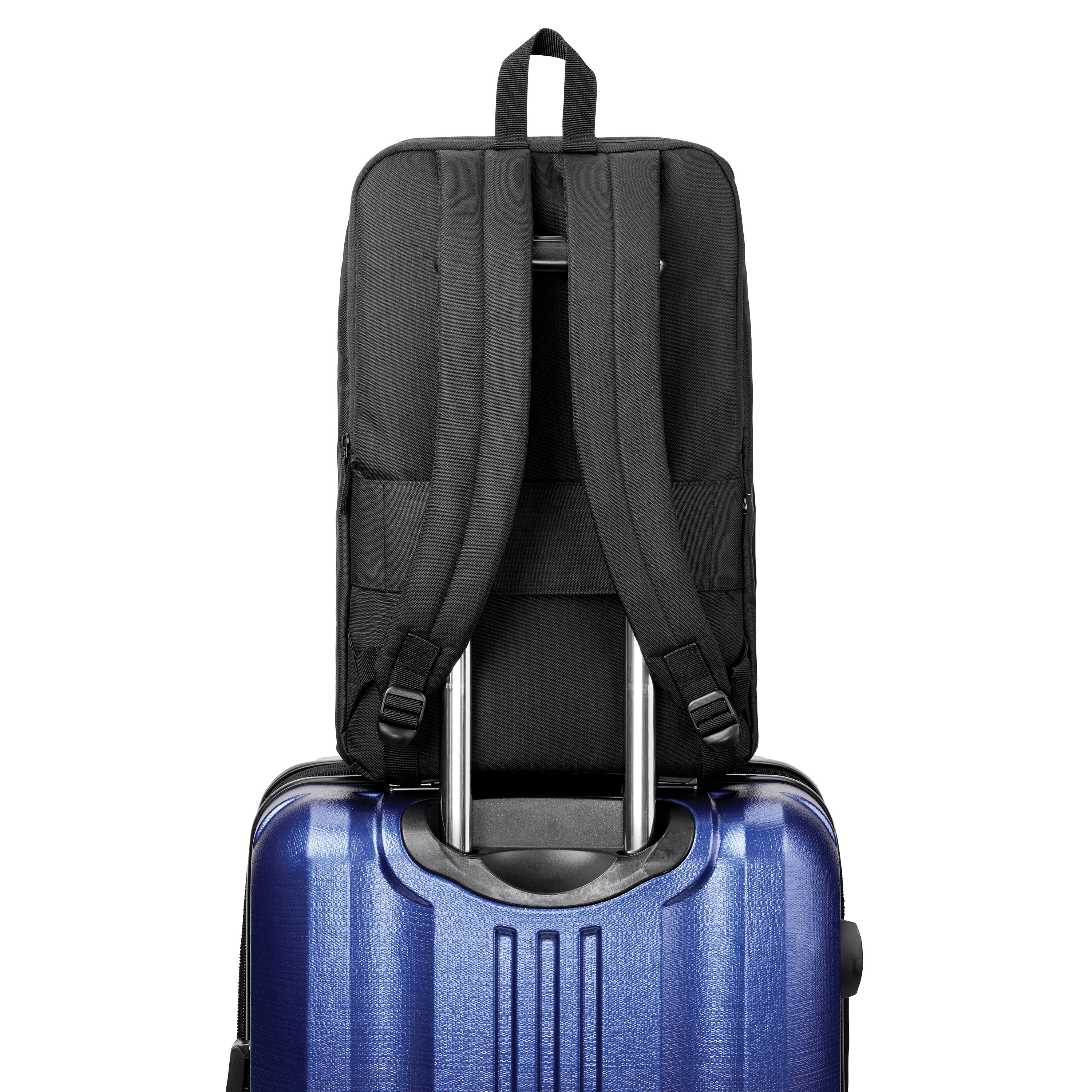 Nomad must haves - renew digital nomad backpack 3