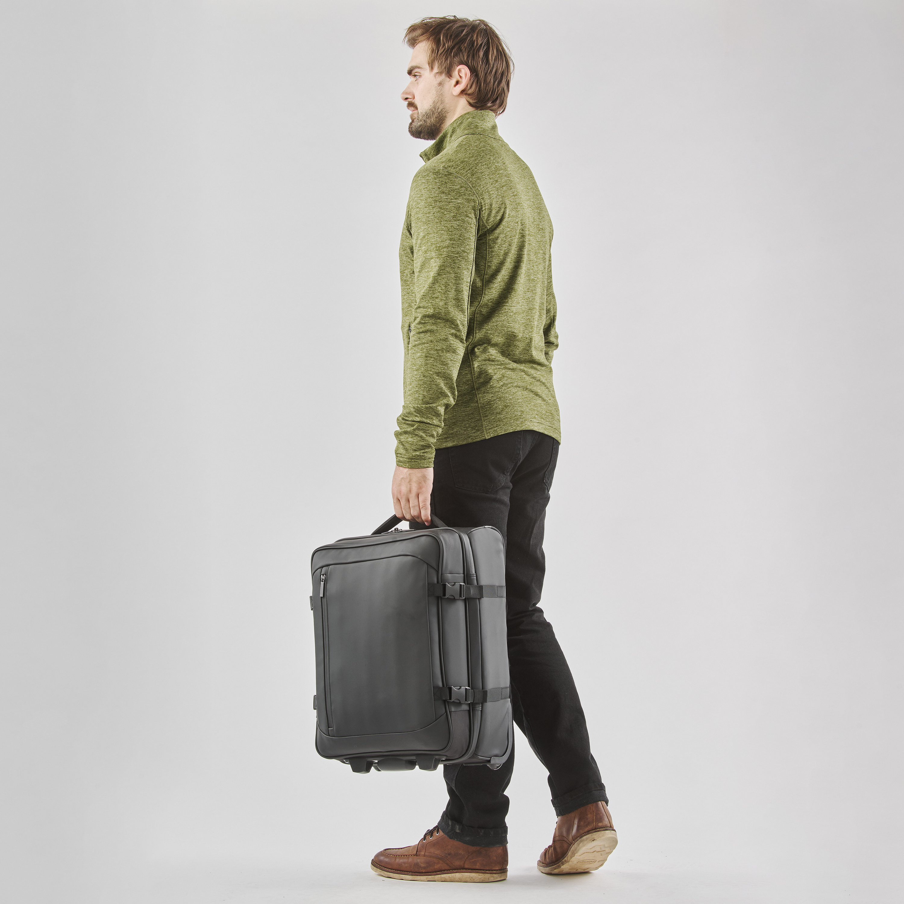 Stormtech Eclipse Wheeled Carry-On 40 17