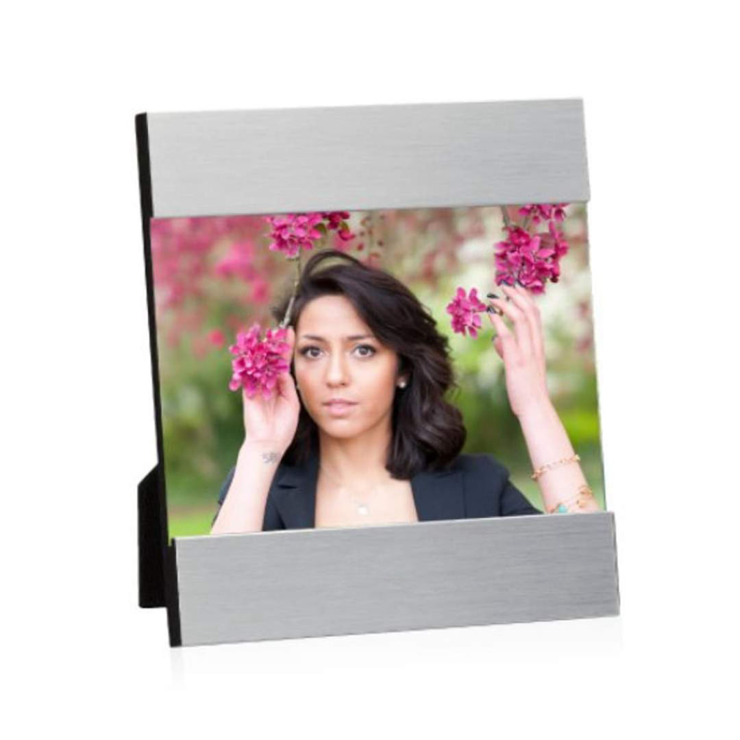Olivia Picture frame 4