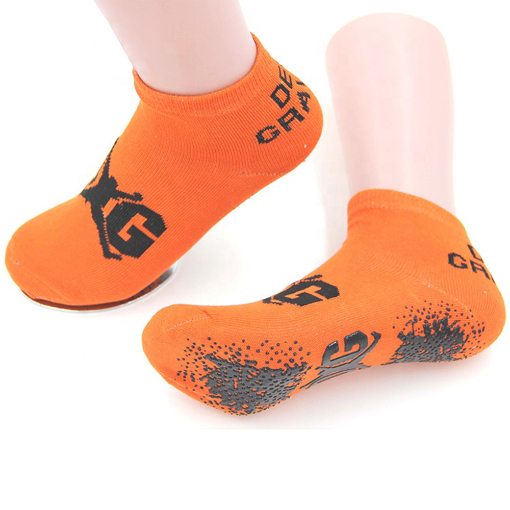 Anti Slip Grip Cotton Low Cut Socks 18