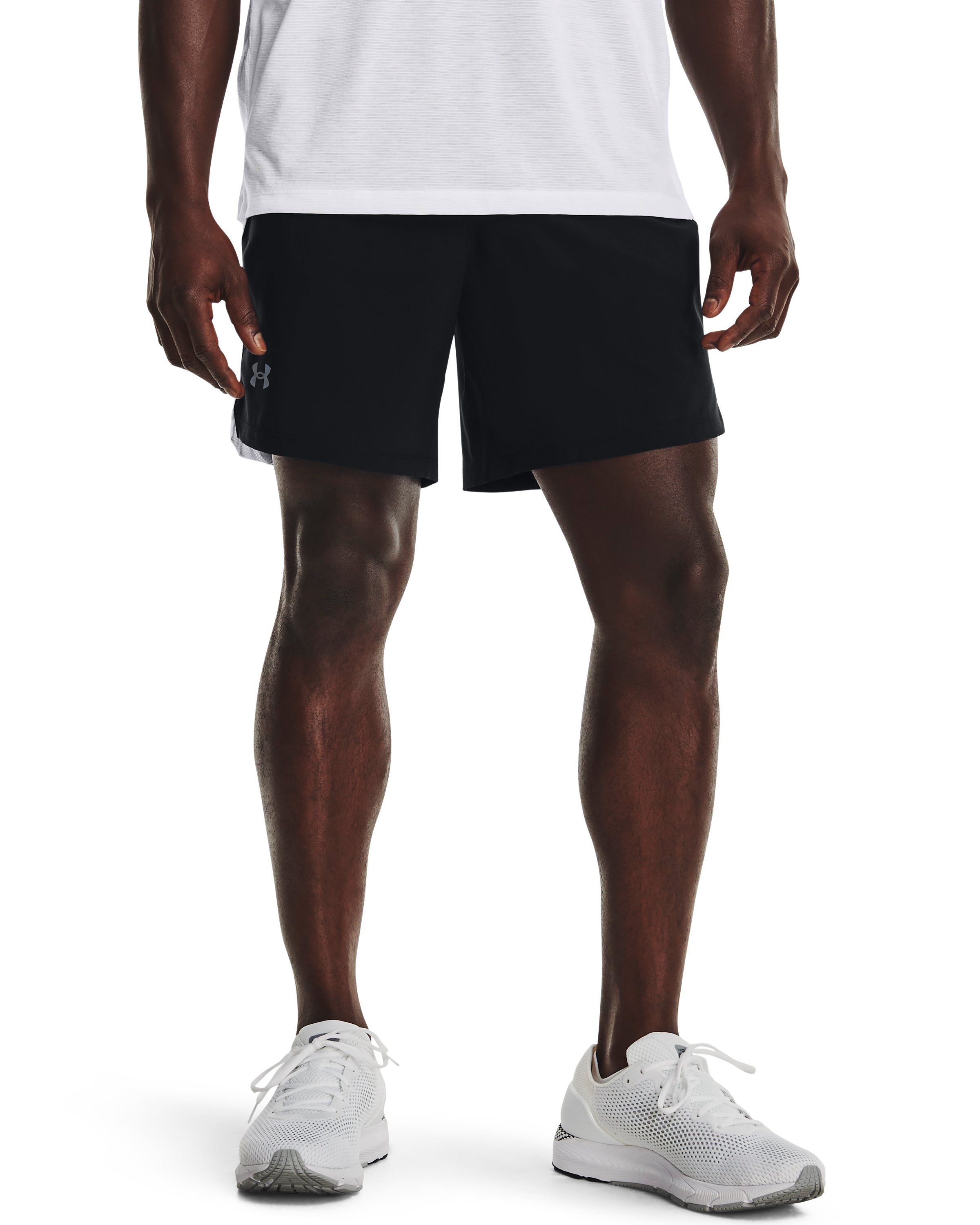 UA Launch Run Men's 7 Shorts 32