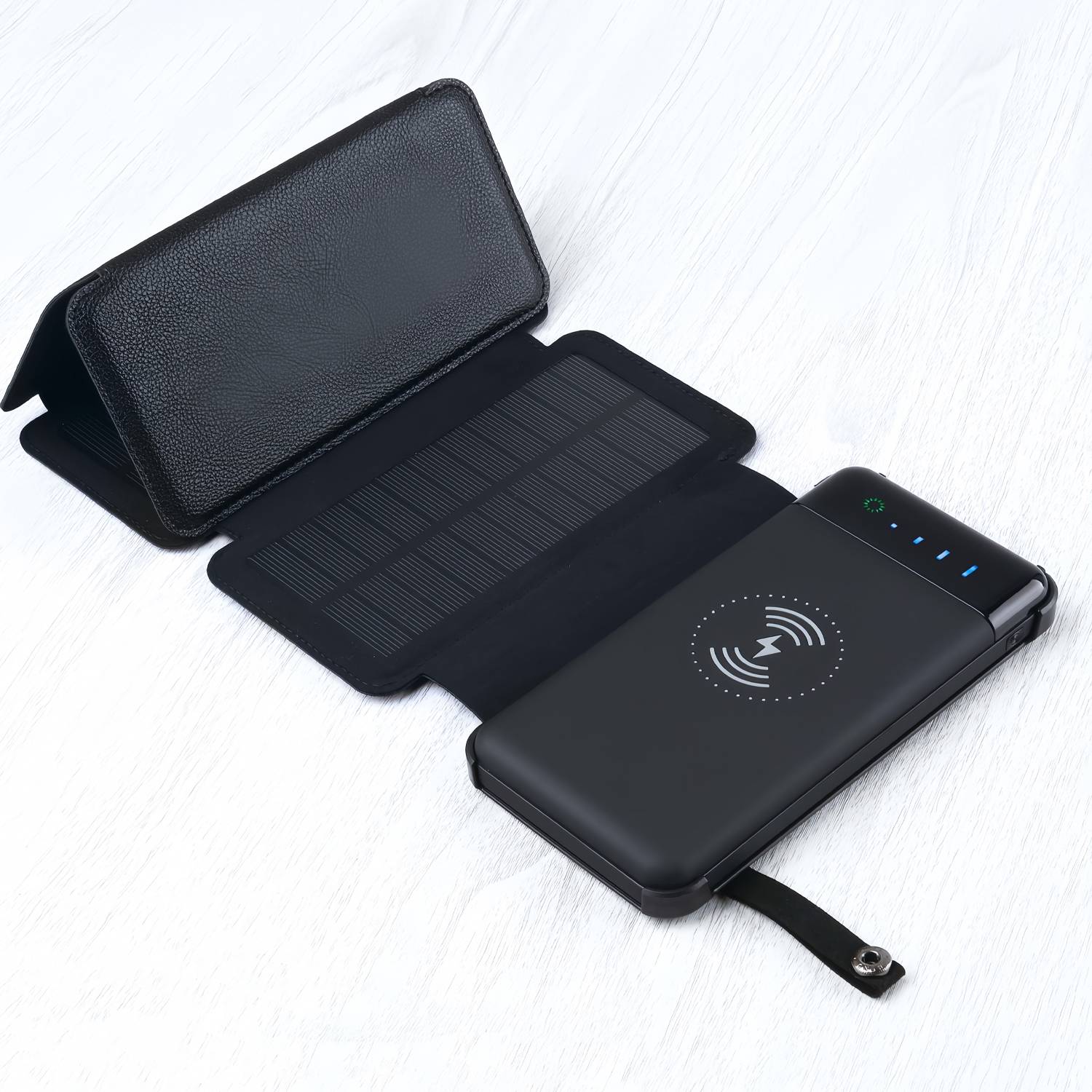 Outdoor Customized Solar 10000 mAh Wireless Power Bank 5