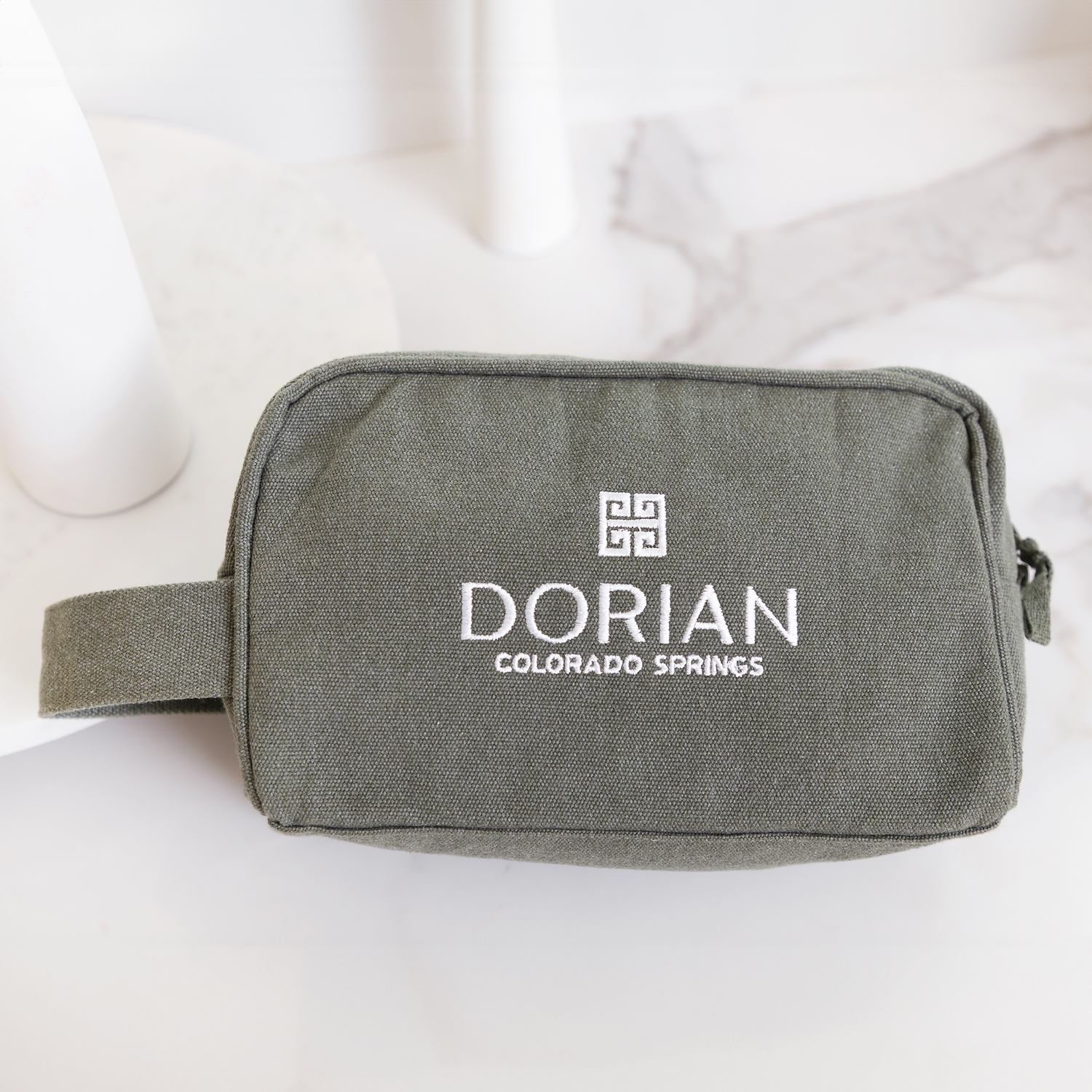 The Canvas Toiletry Bag 2