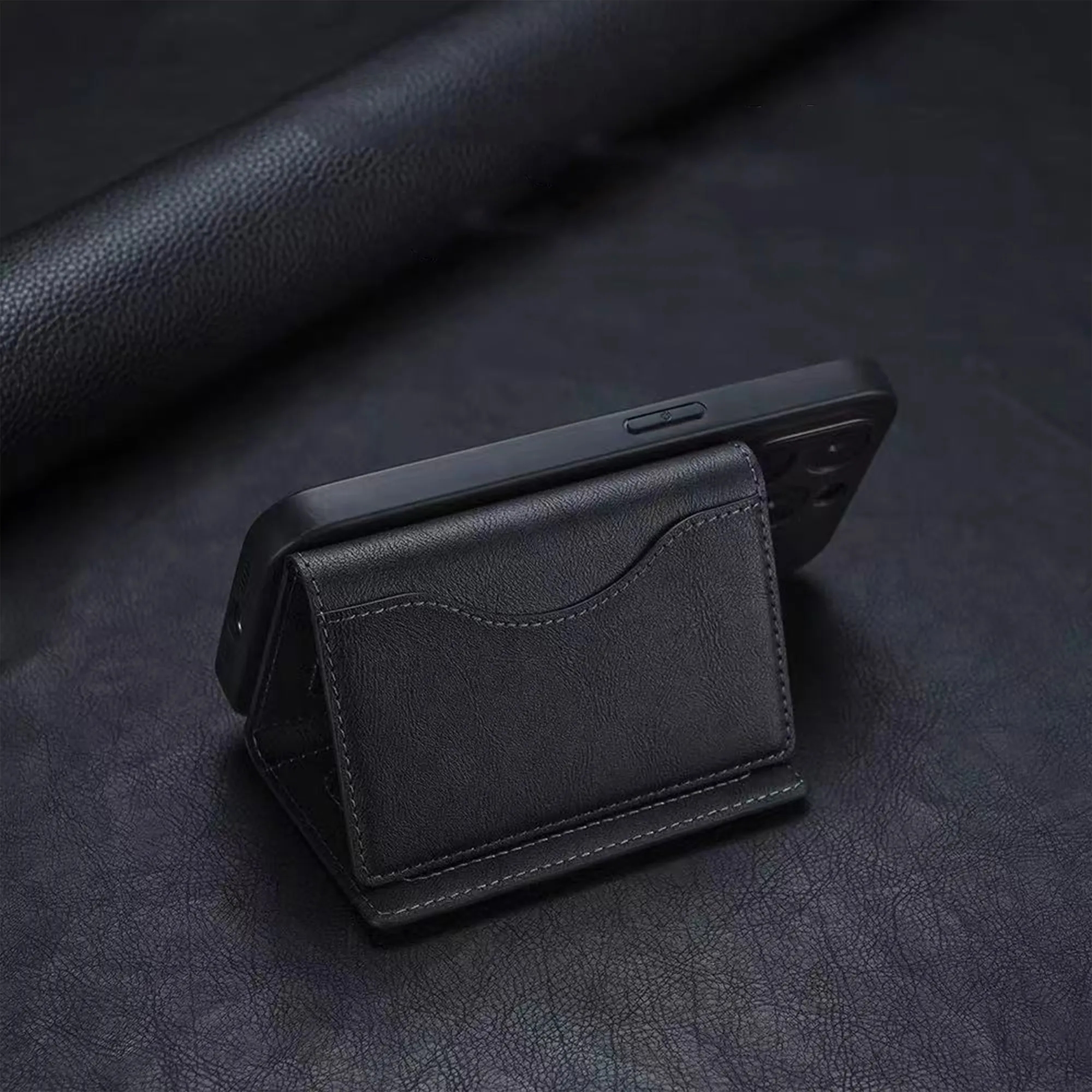 Triple Fold Magnetic Leather Card Holder 11