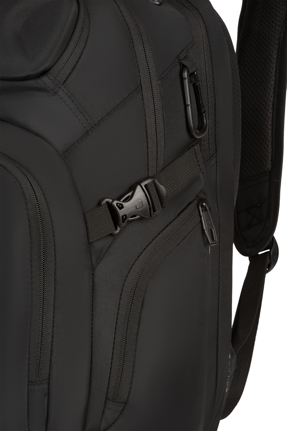 SWISSGEAR 1029 Endure Lite 16" Laptop Backpack 12