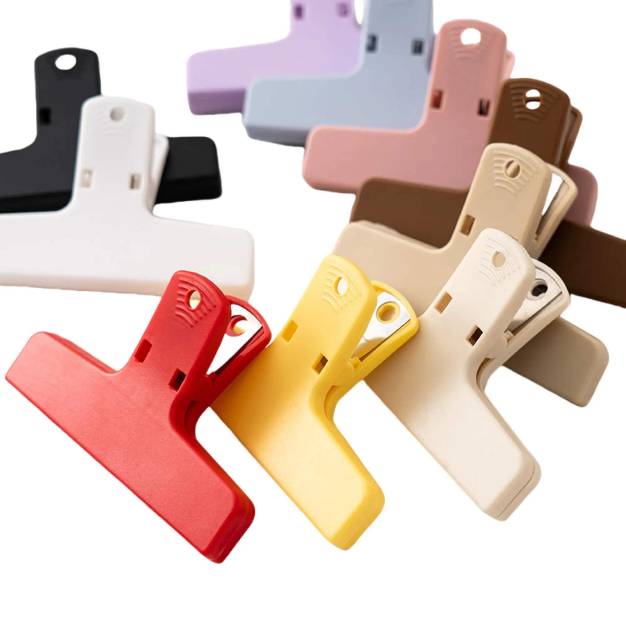 Colorful Magnetic Chip Clip 1