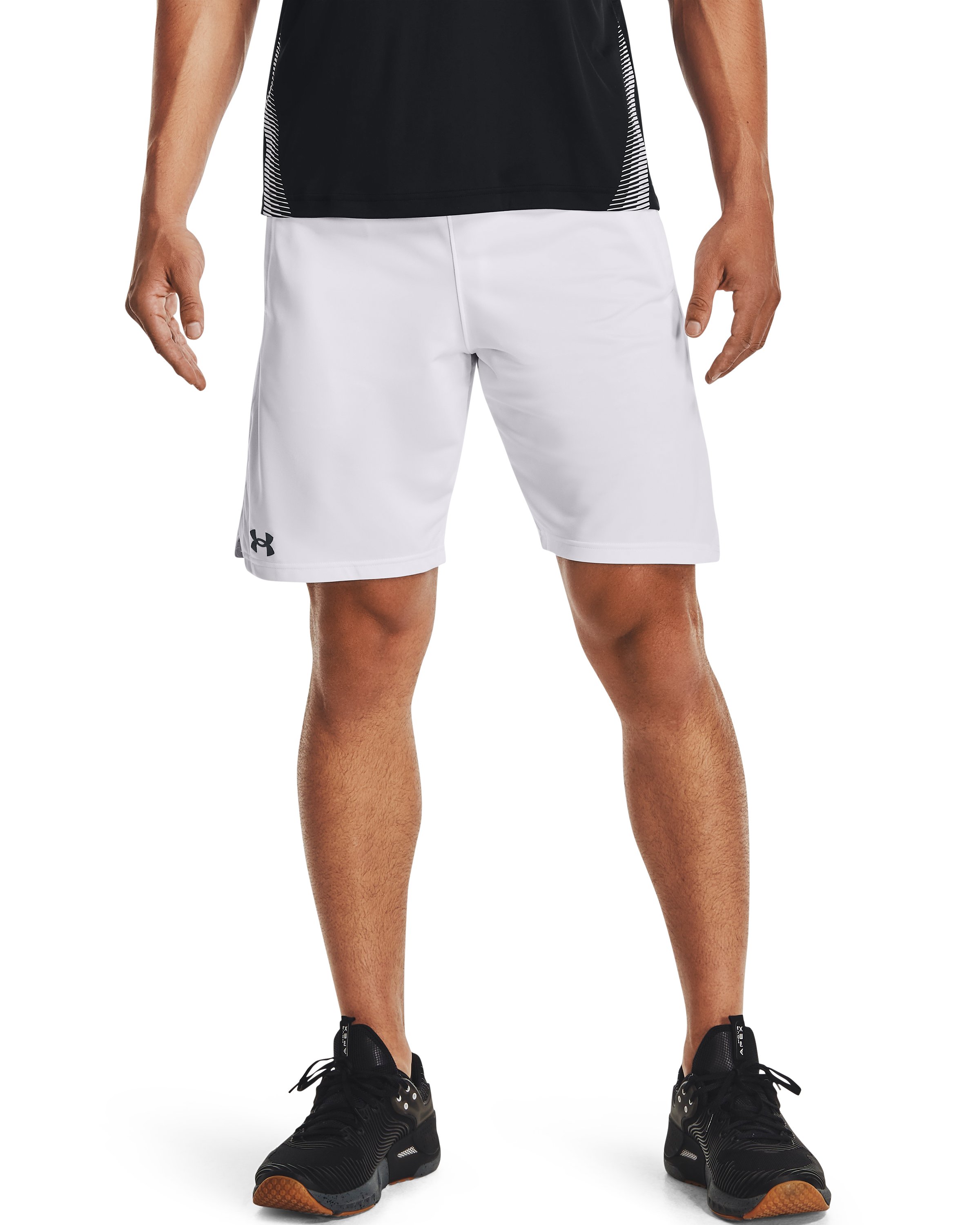 UA Locker Men's 9 Pocketed Shorts 19