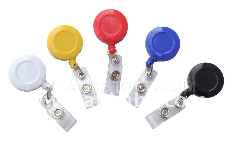 Round badge holder with rotating clip 2