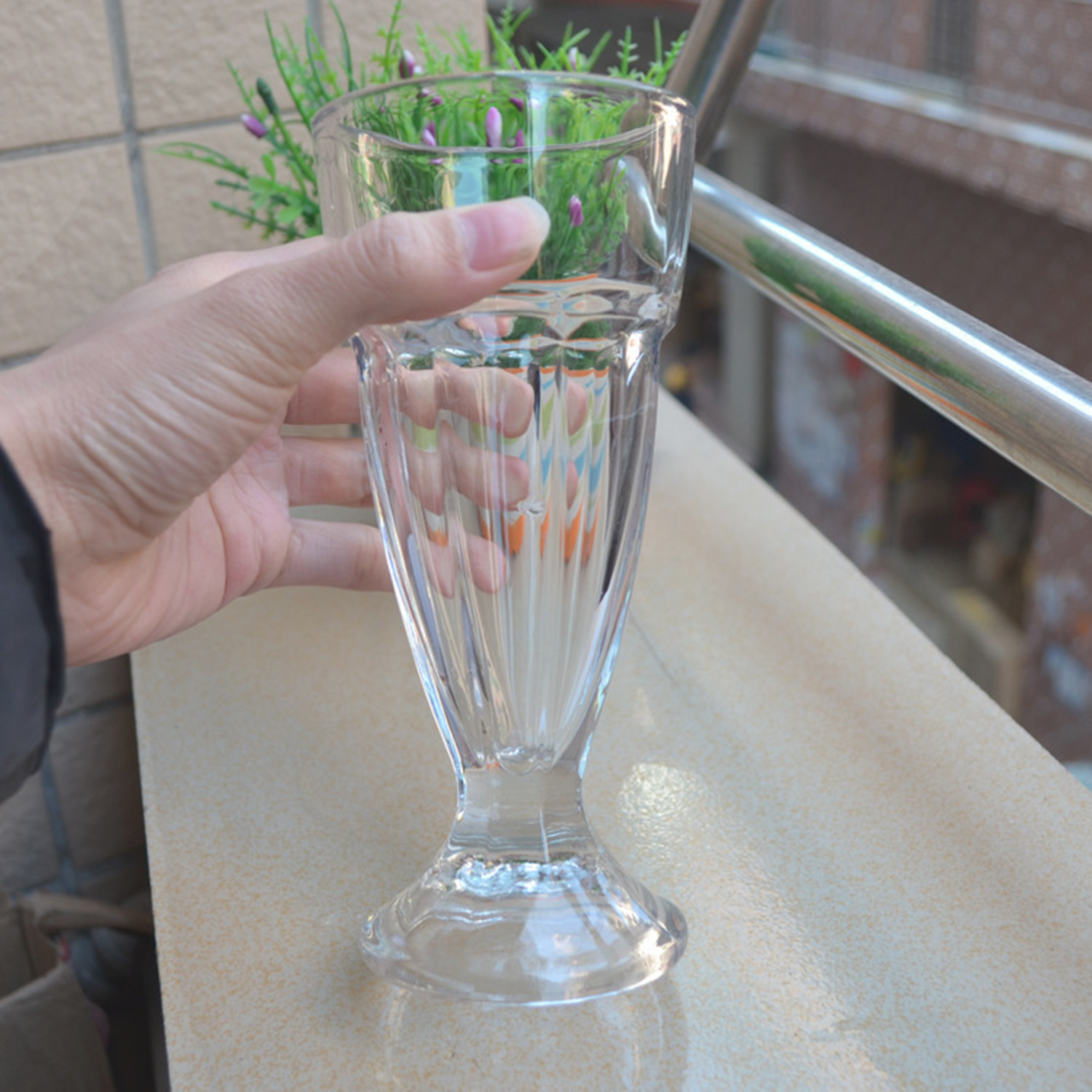 10Oz Clear Milkshake Glasses 1