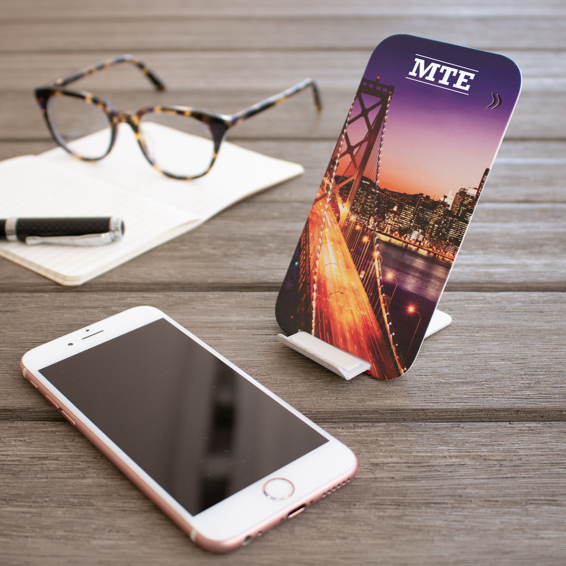 Prontimus Wireless Charger & Phone Stand 7