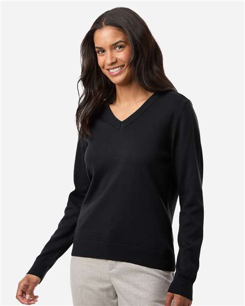 Women's New Classics V-Neck Sweater - DG445W 15