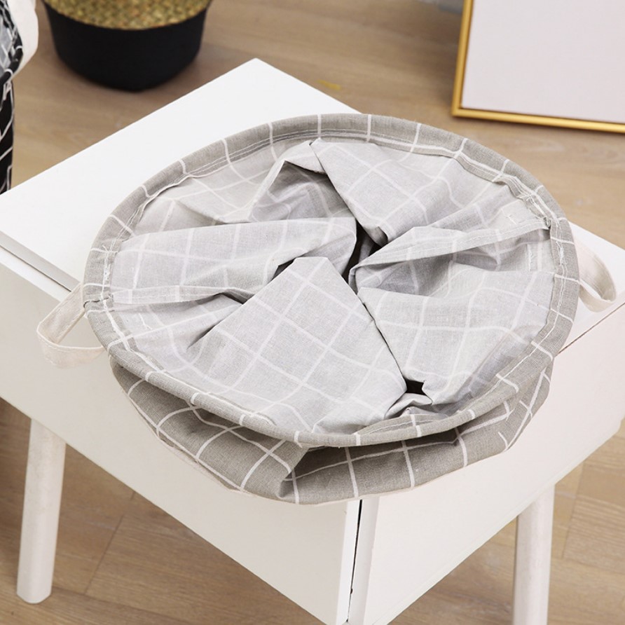Collapsible clothes basket 4