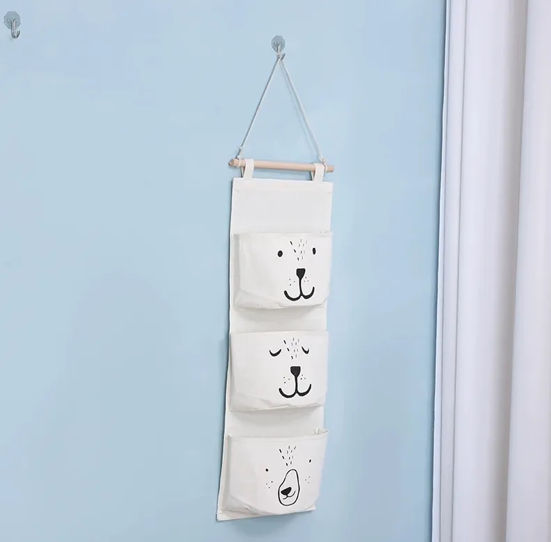 Personalized Fish Extender Hanger with 3 Pockets for Disney Cruises & Events 1