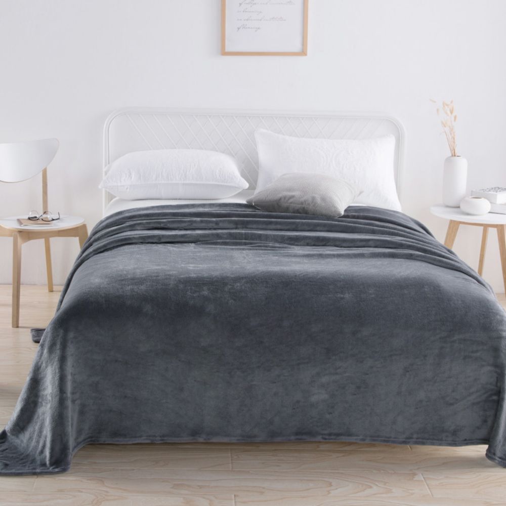 Soft And Comfortable Fleece Blanket 3