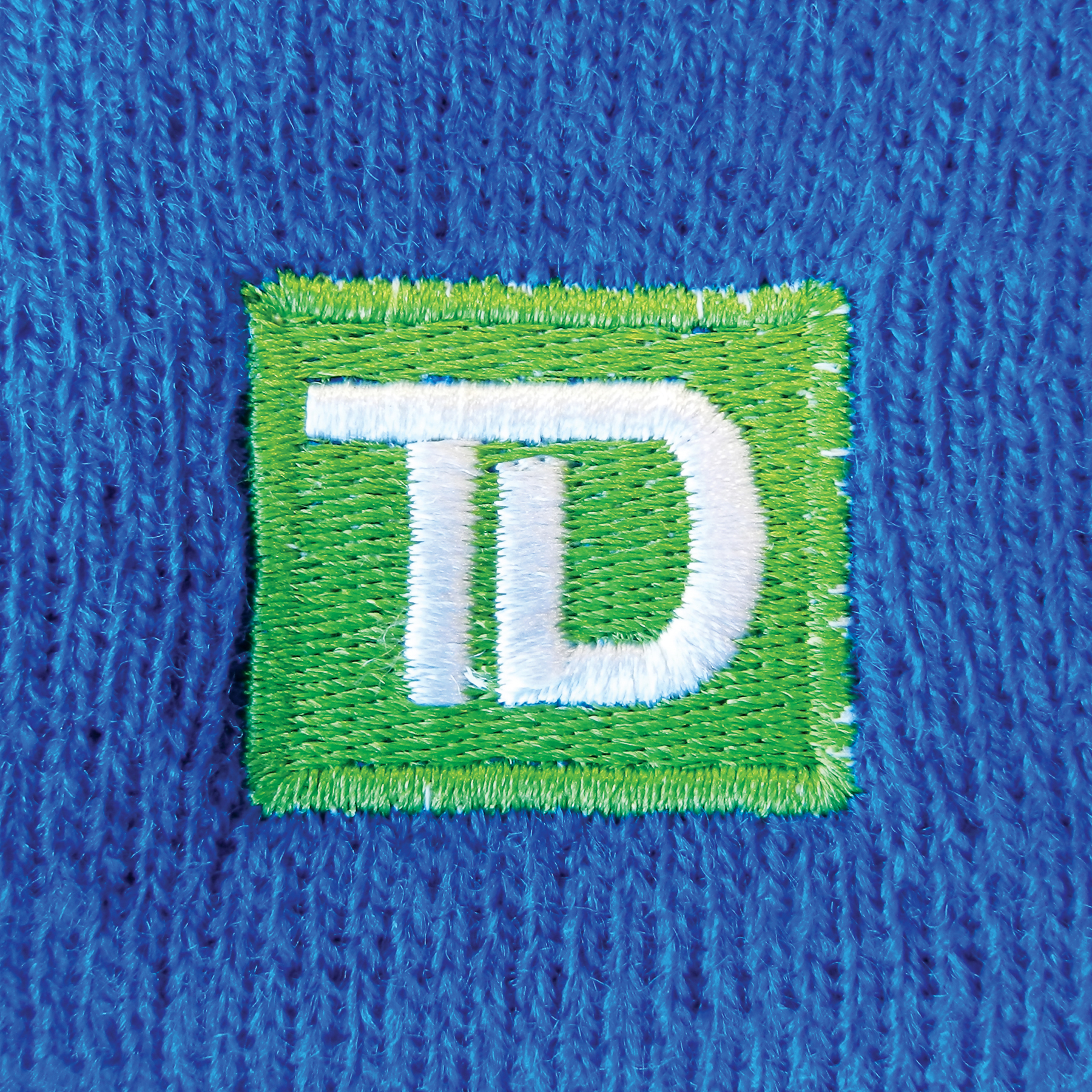 Knit Beanie with Pom and Cuff (Woven Logo) 6