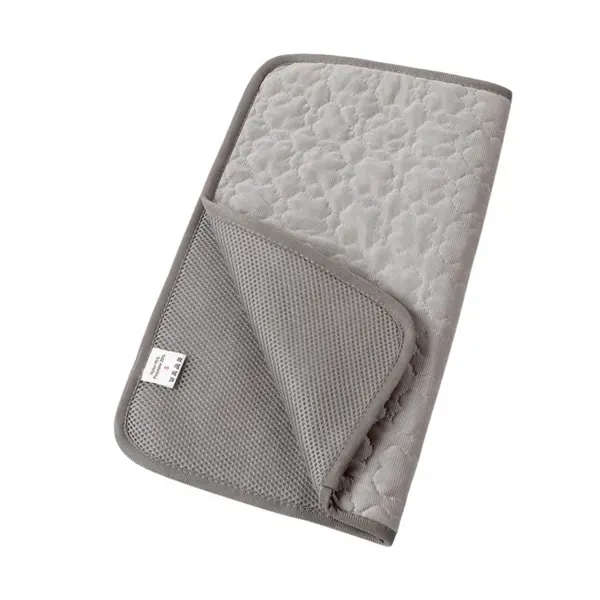 Four Leaf Clover Pet Mat with Design for Pets 6
