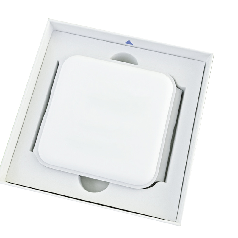 3-IN-1 Travel Charger 9